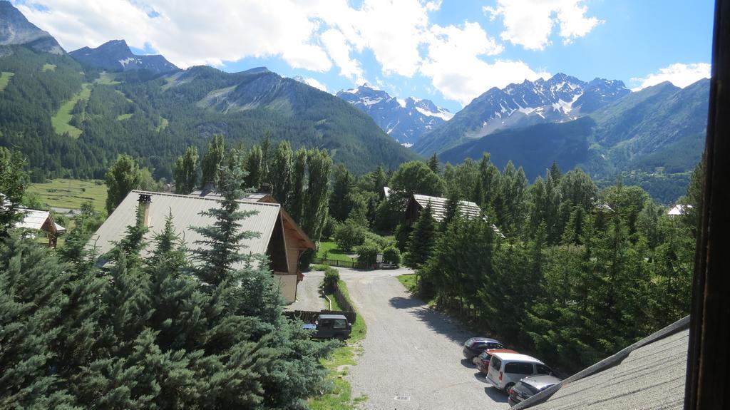 Auberge De Violaine Le Monêtier-les-Bains Exterior foto